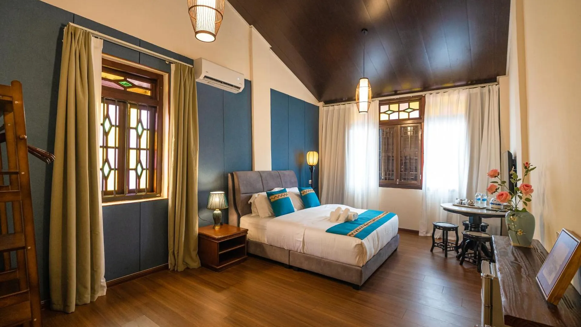 Old Town Story Linn House George Town Apart Otel