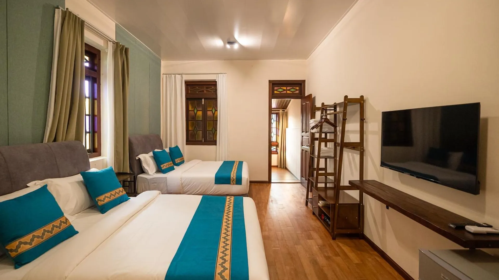 Old Town Story Linn House George Town Apart Otel