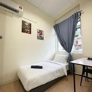 Guest house 22a, George Town